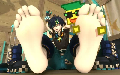 Kinich Is feet