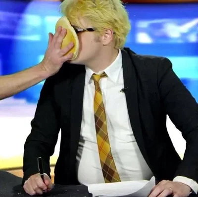 WEEKEND PANCAKE REPORT - Gerard Way
