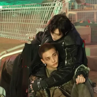 Escaped Hybrids Hyunjin and Bang Chan