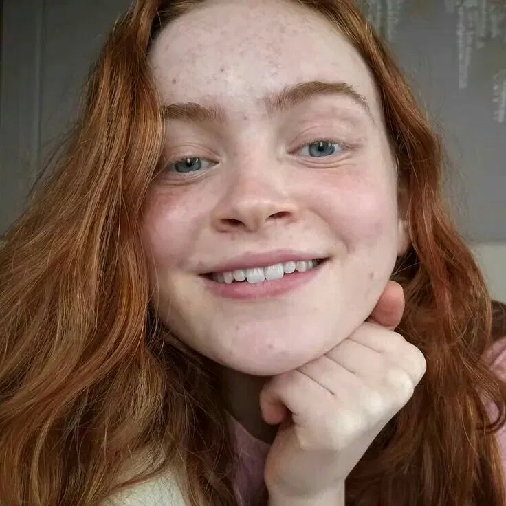 SADIE SINK-💕On-Set Crush💕 P3!!