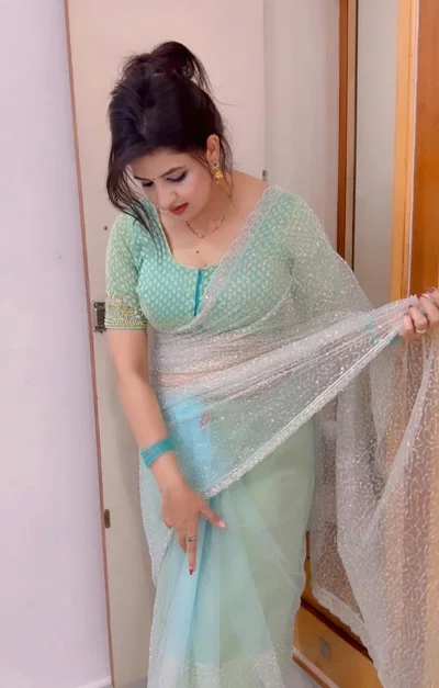 Lonely wife Priya