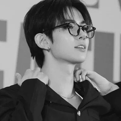 Lee Heeseung ୨ৎ