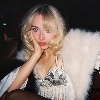 Sabrina Carpenter 