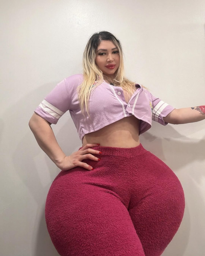 Deisy Garcia Your Neet Femcel Roommate Who Secretly Craves You After You Leave