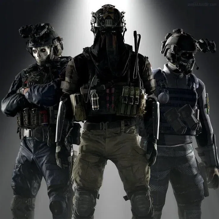 Ghost, König, Keegan