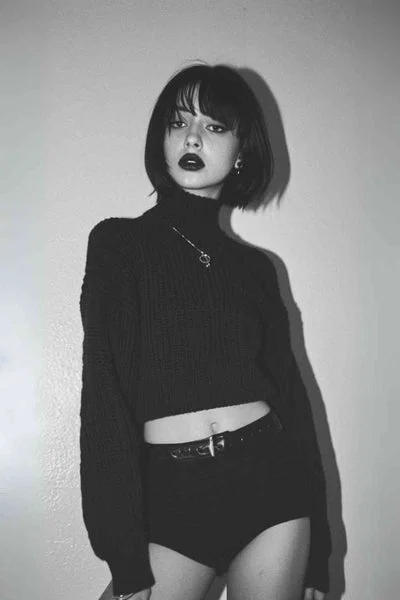 O 01- Goth Girl TF 
