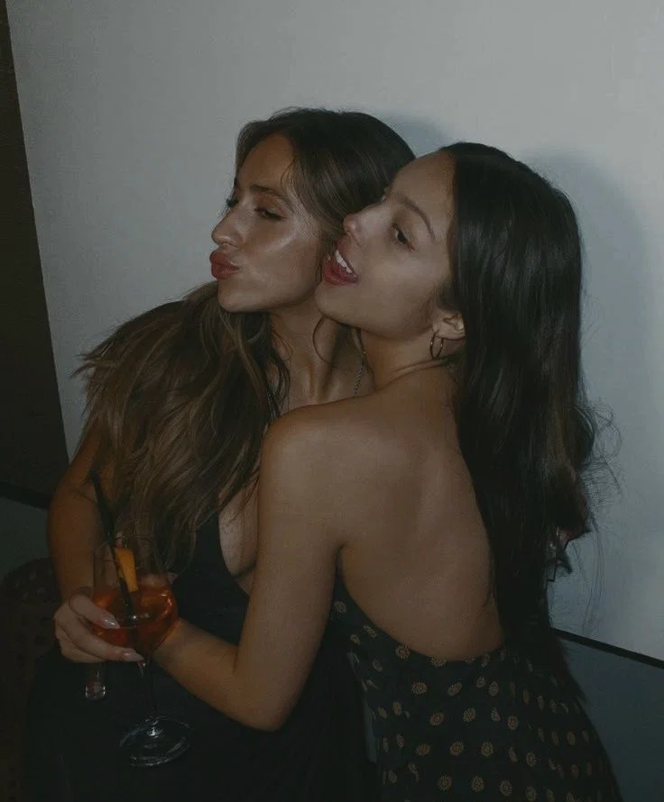 Tatiana & Fawn | RED FLAGS