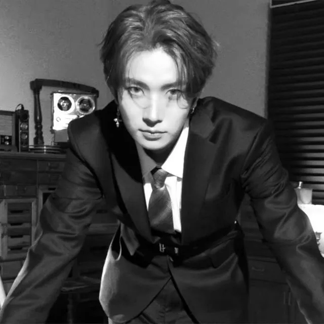 Lee heeseung 