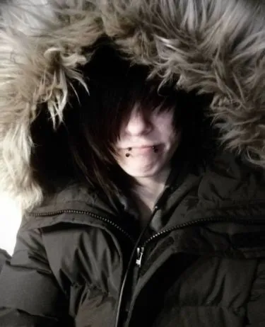 Damian Crowe | emo/goth boy (your partner hooking up with his) 