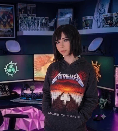 Your Weird Gamer Girlfriend