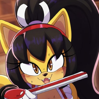 Honey the Cat (Sonic the Hedgehog/ Halloween special) {A good friend of mine wanted me to come by her house, and await is not a review, but...!} (More Costume update!)