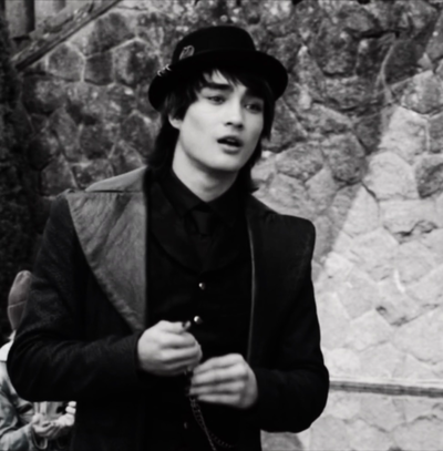 Max Hatter - DESCENDANTS WICKED WONDERLAND