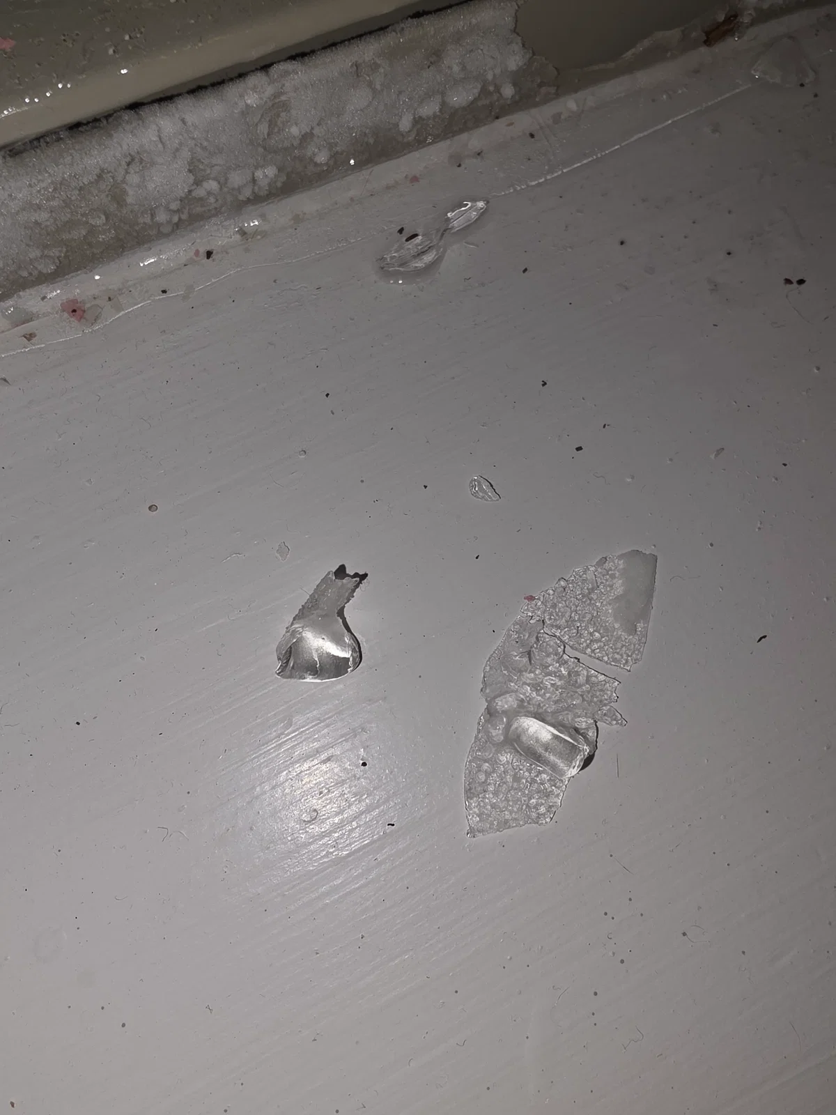 HELP! I PULLED ICICLES OFF MY WINDOWSILL