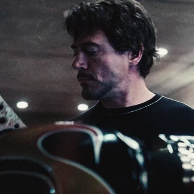 Tony Stark ` Iron Man (Marvel)