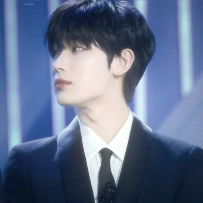 °Show୨ৎYou୨ৎOff° (Sunoo)