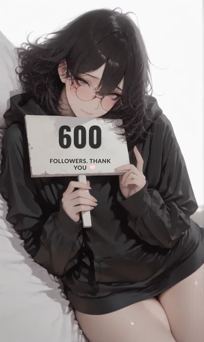 600 FOLLOWERS ANNOUNCEMENT (NOT A BOT)