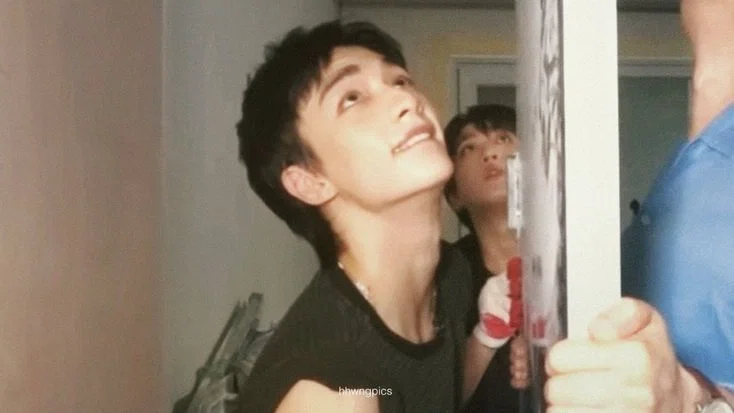 Hyunjin | drunk and happy 