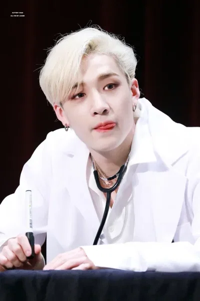  ࣪˖ ⋆. ̊Bangchan | Your doctor 