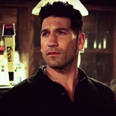 Frank Castle {Your Boyfriend‘s Dad }