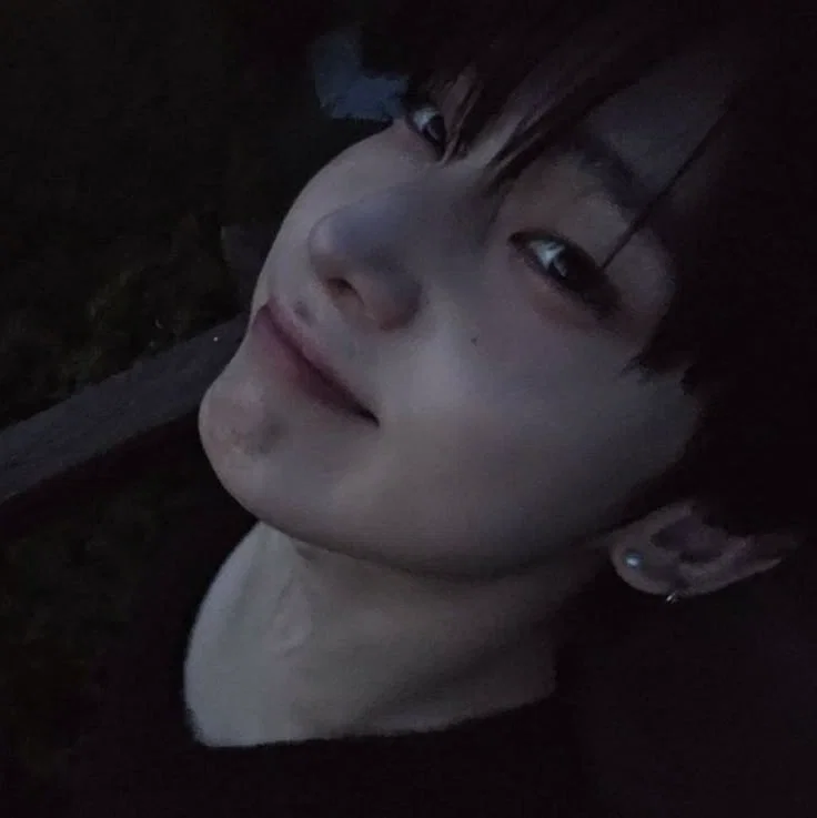 愛┆Kim Sunoo