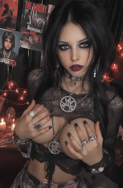 Eng | The Goth Girl in the Dark Room