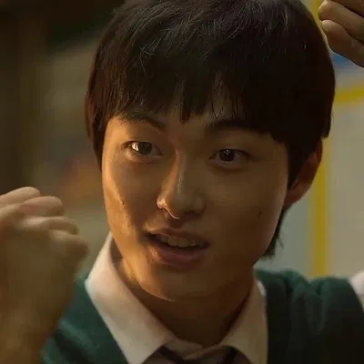 Lee Cheong-San ✪ needs your comfort