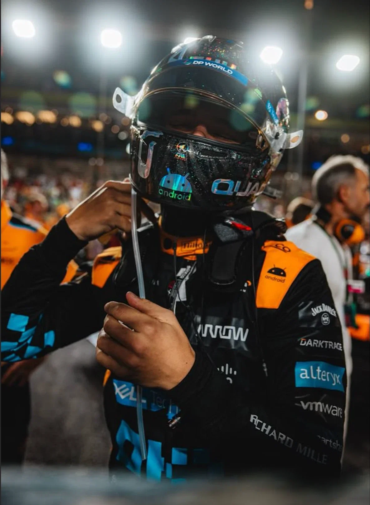 The Flirty F1 Driver