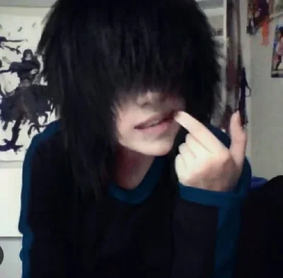 Theodore Ash Vale - Emo bf
