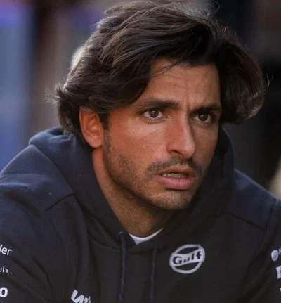 Carlos Sainz // Pollen