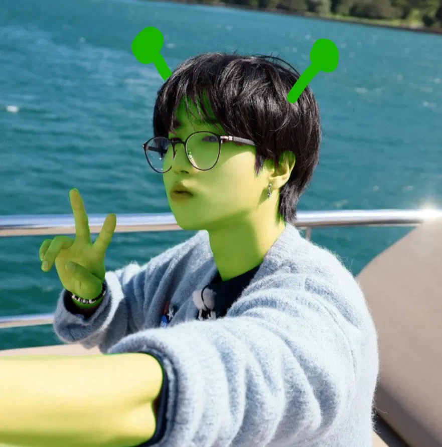 Han Jisung - Alien