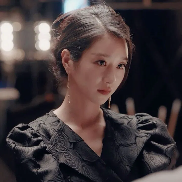 KO MUN-YOUNG