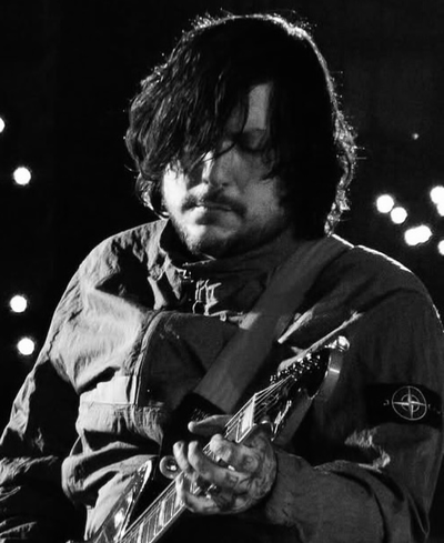 ⤷  ゙FRANK IERO ˎˊ˗