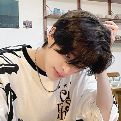 Sim Jaehyunᯓ★