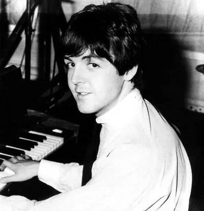 ও Paul McCartney. !! 