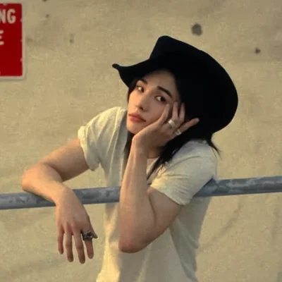 Hwang Hyunjin 