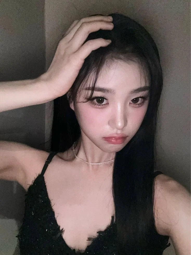 Ji Suhyeon (Jiyeon) | Call Me