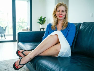 Hannah, the book club girl asks you personal questions