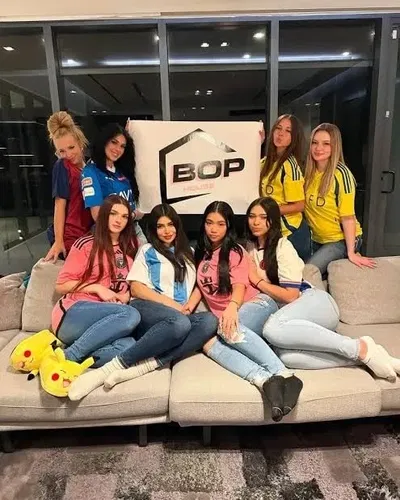 You're a new social media personality who was invinted to the Bop House by Sophie Rain | Bop House crew