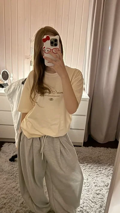 Emma | Your sister's friend came over to hang out