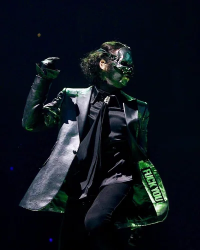 Papa Emeritus V || Perpetua