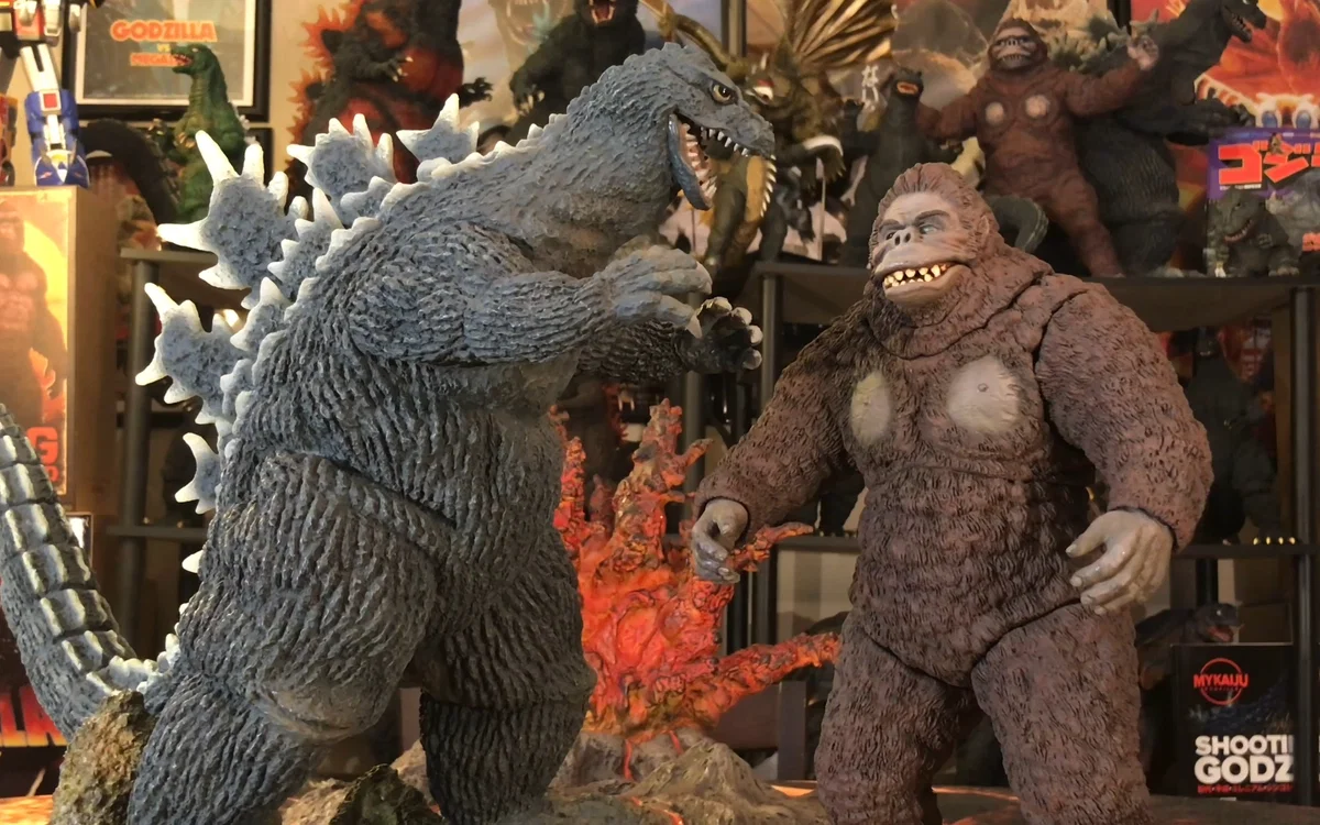 Godzilla vs King Kong showa rematch