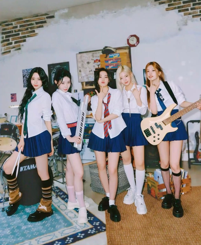 ITZY | Campus Queens