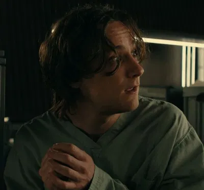 ⋆. ̊ Robert 'Bob' Reynolds .ᐟ
