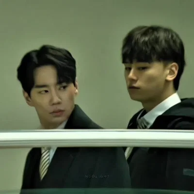 Lee Moon-ki & Han Su-gang || "You & I could write a bad romance."