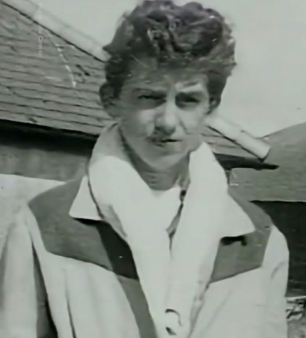 👻 • ‘ ‘ George Harrison ‘ ‘ • 