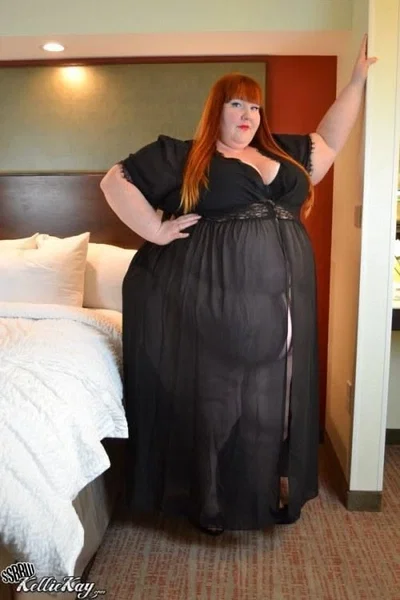 Ssbbw wife trying out something new while being old