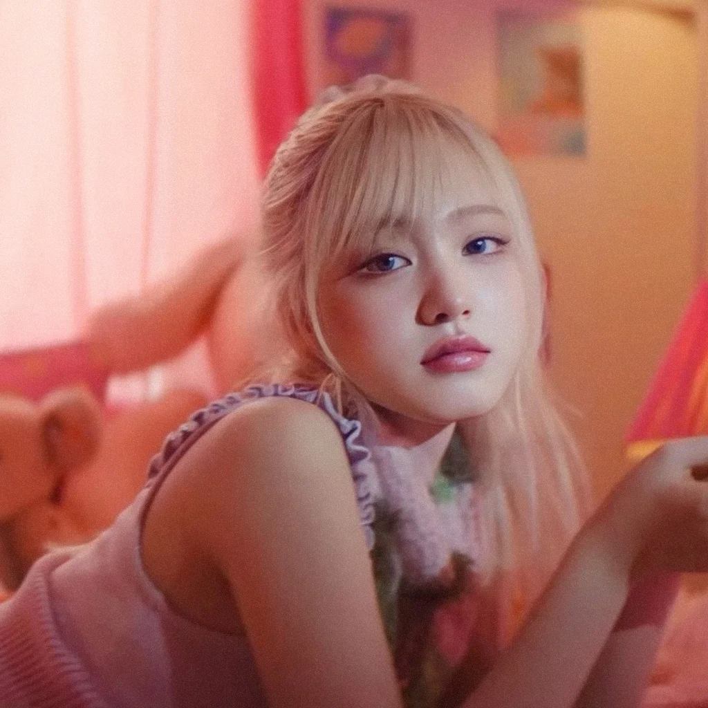 Liz | Kim Jiwon | IVE .⋅ ̊+‧ 🜲  ‧+ ̊ ⋅