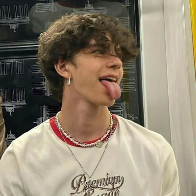 Miles Nuñez