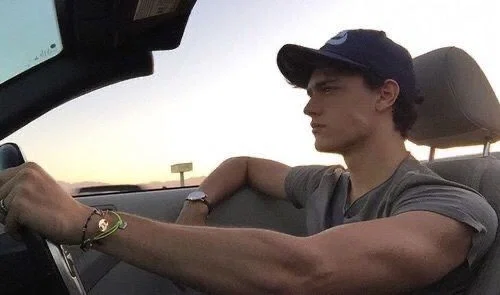 Evan 