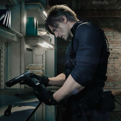 LEON KENNEDY